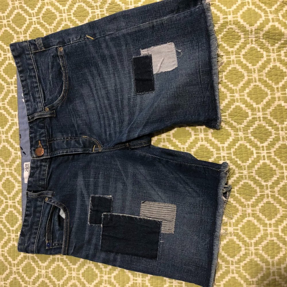Gap 1969 button fly jean shorts